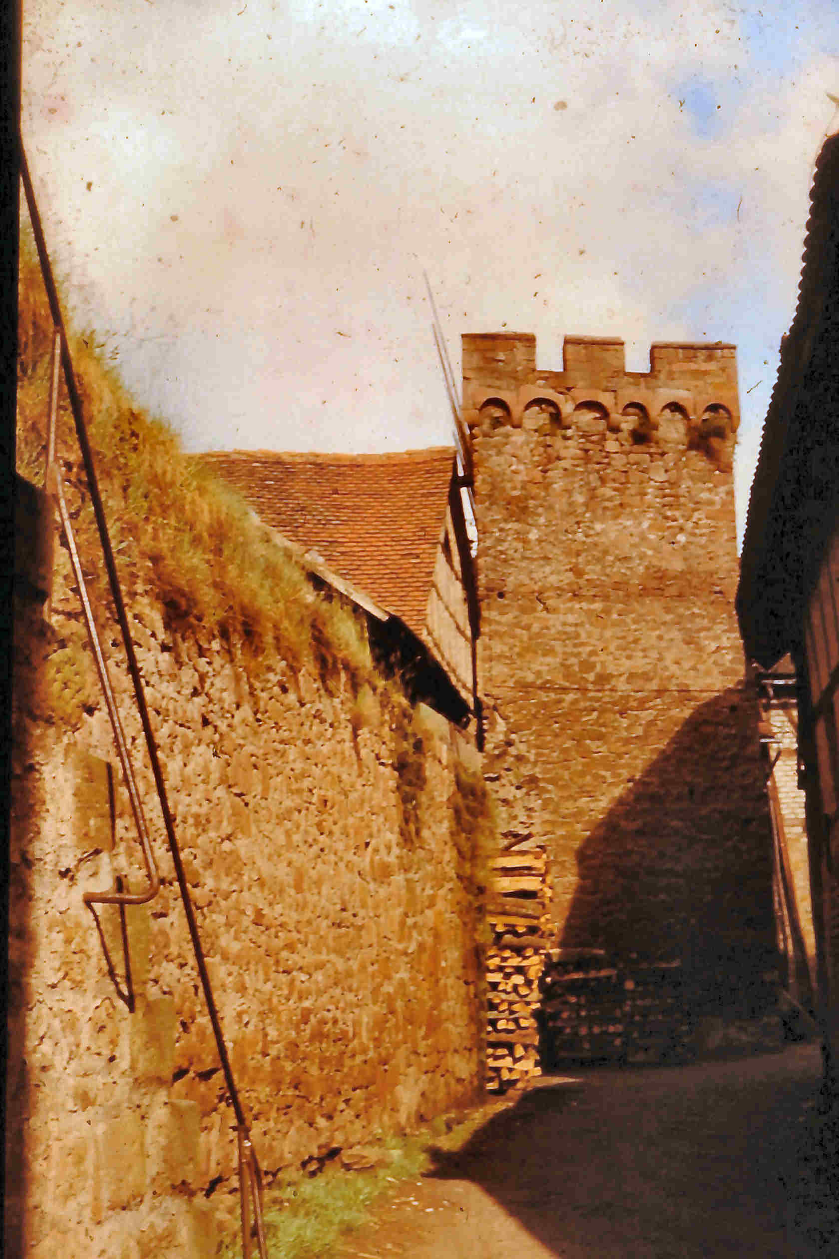 T_Täschenturm Stadtmauer
