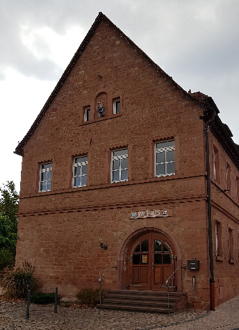 Das alte Rathaus am Dorfplatz
