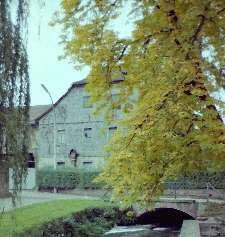 Bildstock vor Mühle