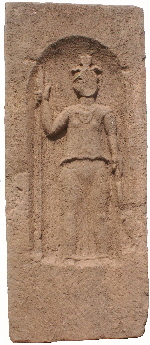 Reliefs des Viergöttersteins. Minerva