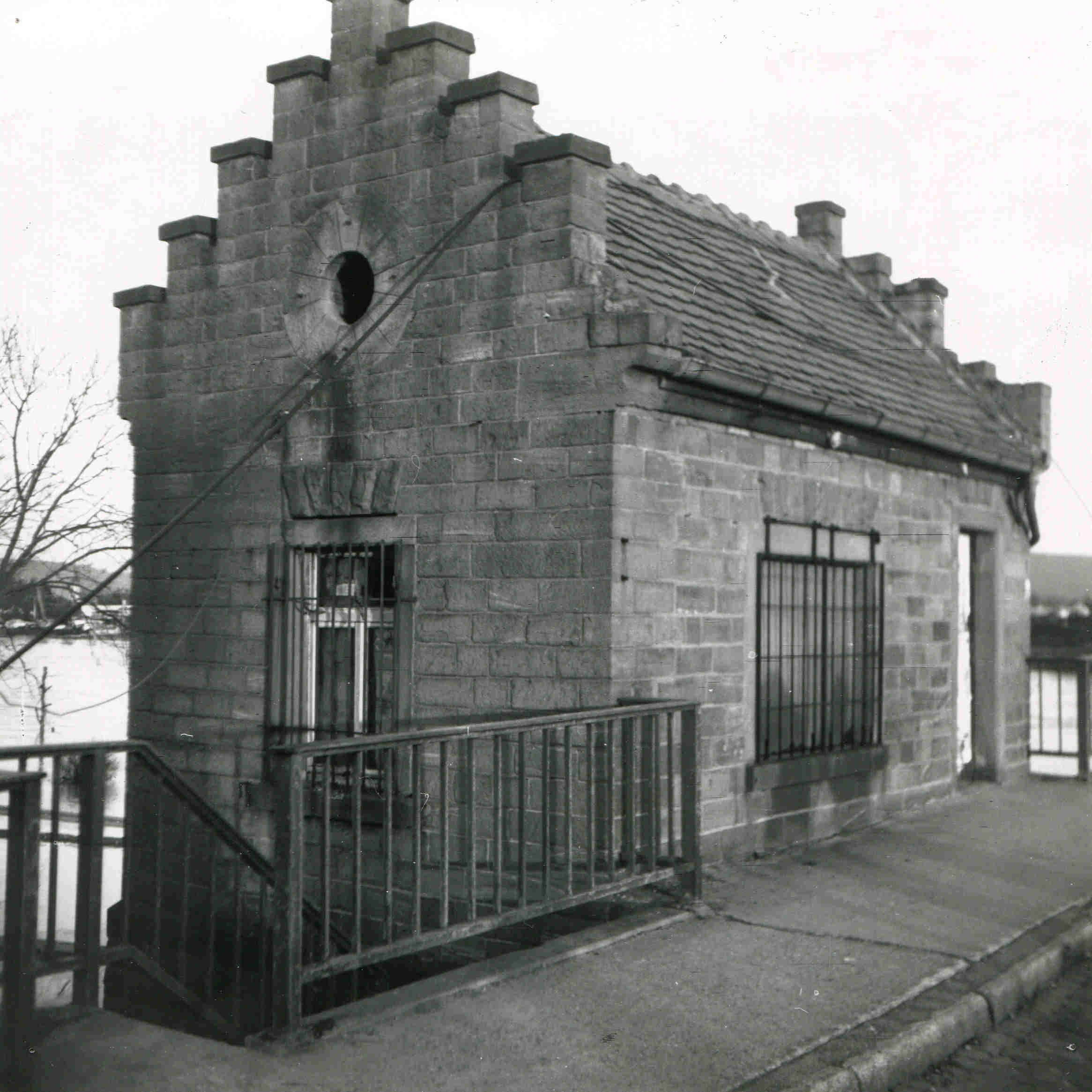 Brückenzollhaus