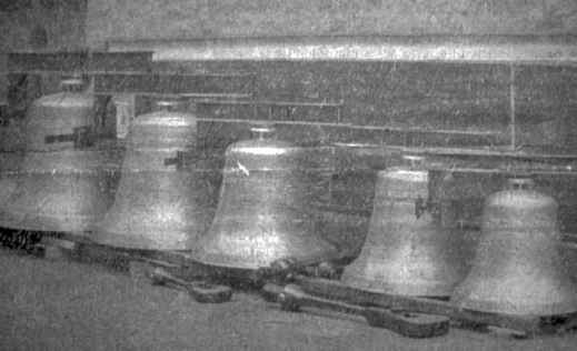 Glocken bereit zur Weihe 1949