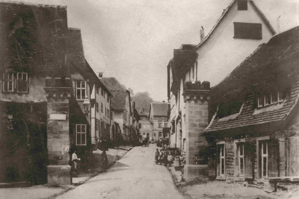Maintortürme um 1880