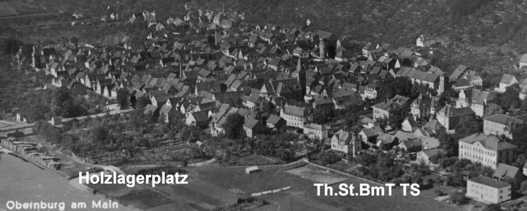Luftbild Holzlagerplatz